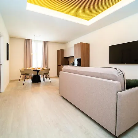 Edificio Reyes Catolicos Centro By Renthas