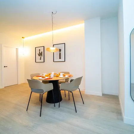 Edificio Reyes Catolicos Centro By Renthas Appartement