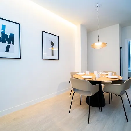 Apartment Edificio Reyes Catolicos Centro By Renthas *